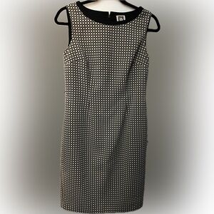 Anne Klein Black and Cream Geometric Dress Size 2 EUC